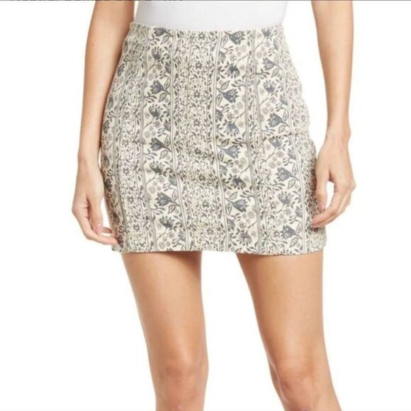 Free People Dresses & Skirts - NEW Free People Modern‎ Femme Denim Floral Miniskirt Macadamia Combo Size 8 NWT